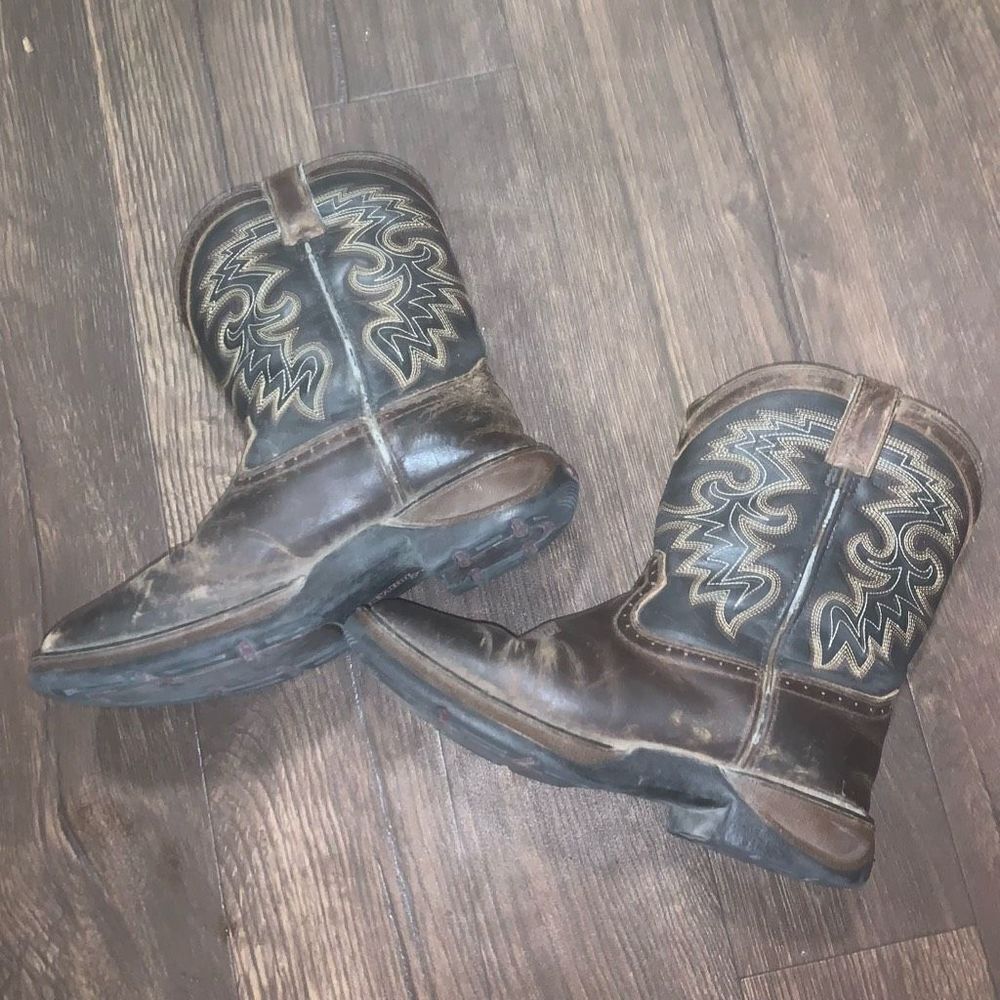 Durango 2.5 kids 8 inch embroidered tan & black western cowboy boots
